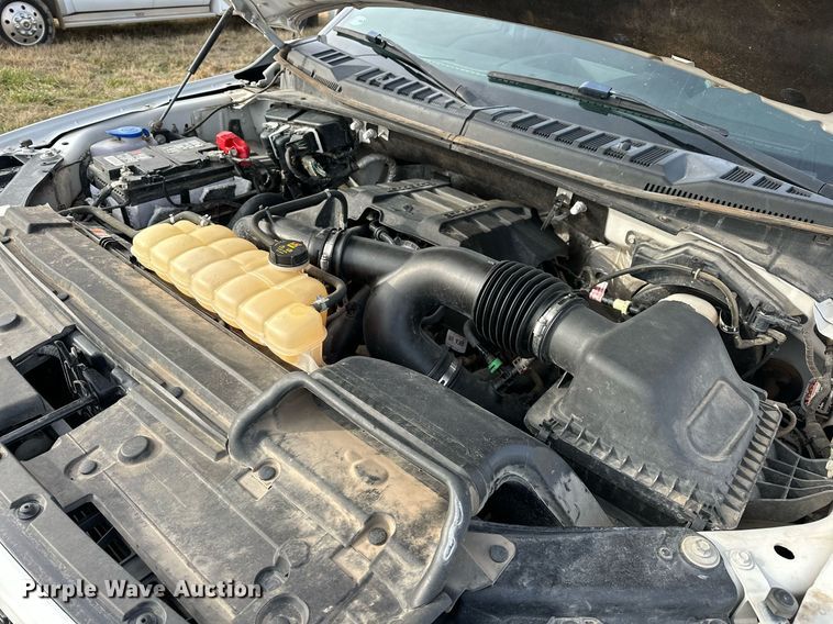 image for item EJ5330 2018 Ford F150 SuperCrew pickup truck