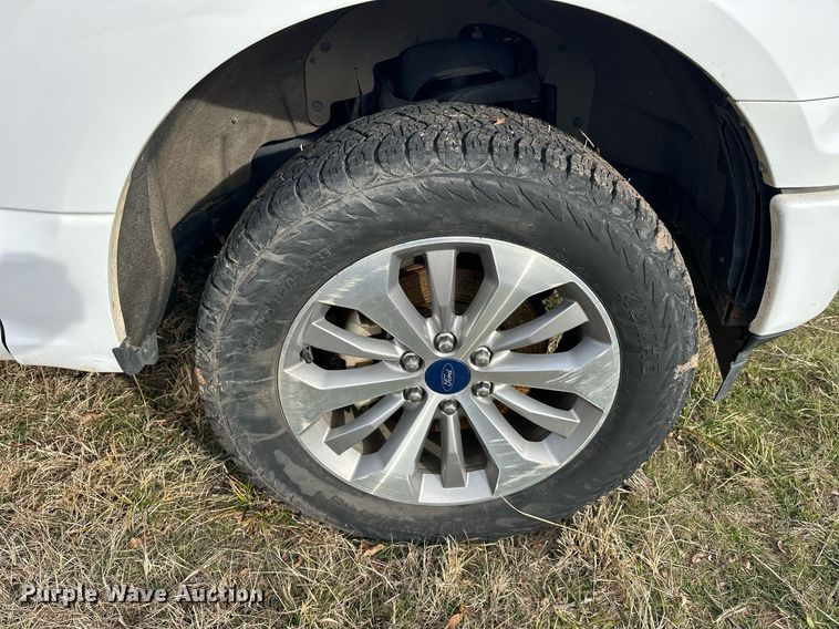 image for item EJ5330 2018 Ford F150 SuperCrew pickup truck