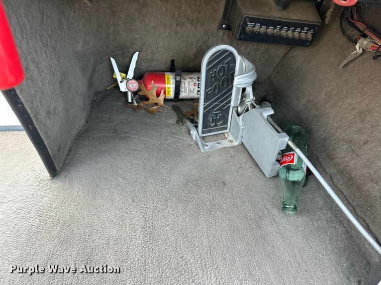 image for item EJ5332 2003 Procraft 200 Super Pro boat