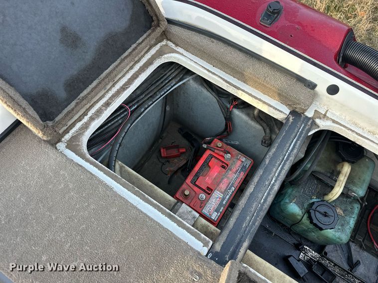 image for item EJ5332 2003 Procraft 200 Super Pro boat