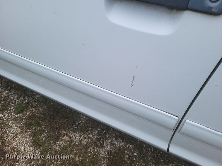 image for item EJ8105 2002 Ford Crown Victoria Police Interceptor 