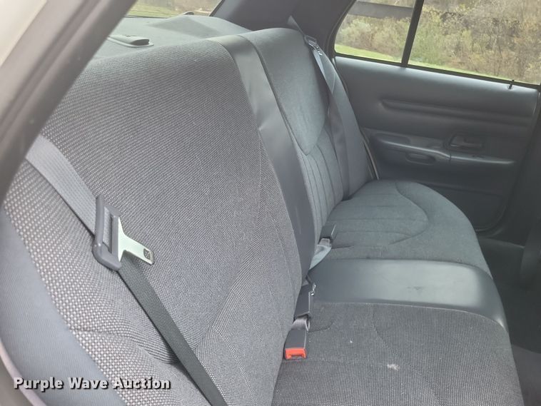 image for item EJ8105 2002 Ford Crown Victoria Police Interceptor 