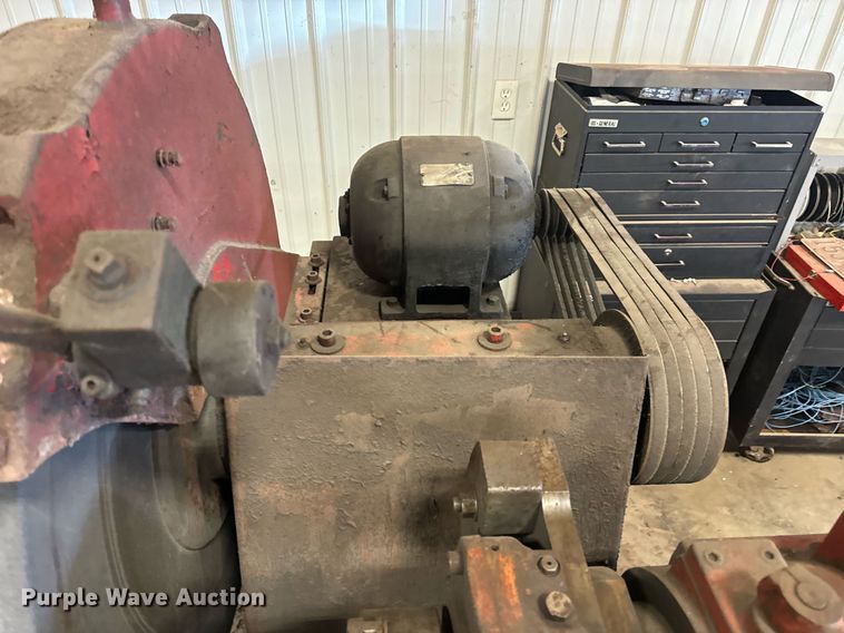 image for item EN5007 Van Norman 111 crankshaft re-grinder