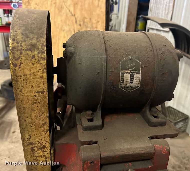 image for item EN5007 Van Norman 111 crankshaft re-grinder