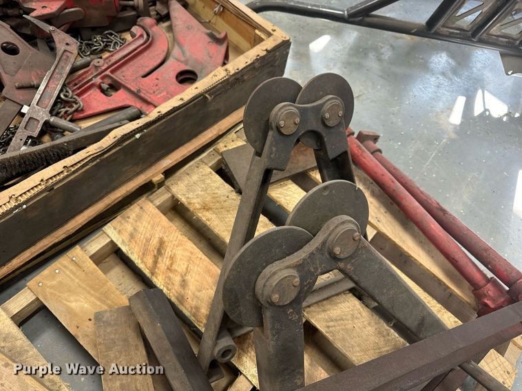 image for item EN5007 Van Norman 111 crankshaft re-grinder