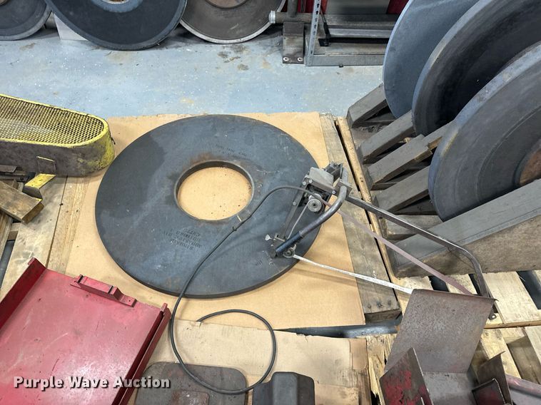 image for item EN5007 Van Norman 111 crankshaft re-grinder