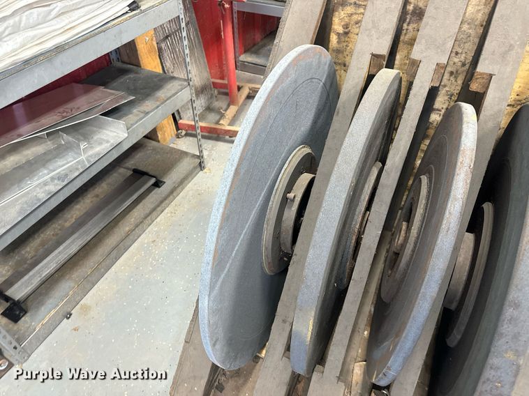 image for item EN5007 Van Norman 111 crankshaft re-grinder