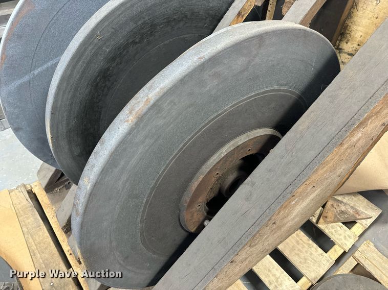 image for item EN5007 Van Norman 111 crankshaft re-grinder