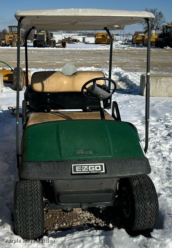 image for item EN5015 EZ-GO golf cart