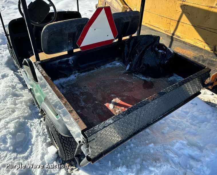 image for item EN5015 EZ-GO golf cart