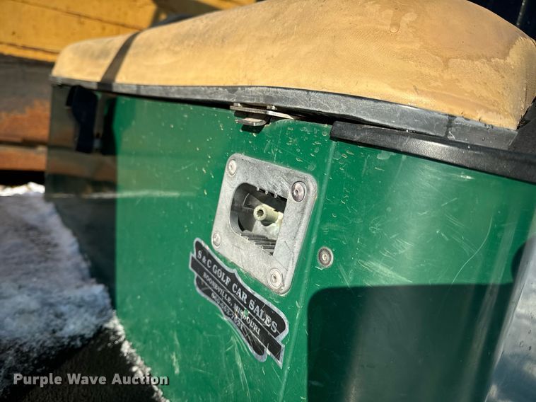 image for item EN5015 EZ-GO golf cart