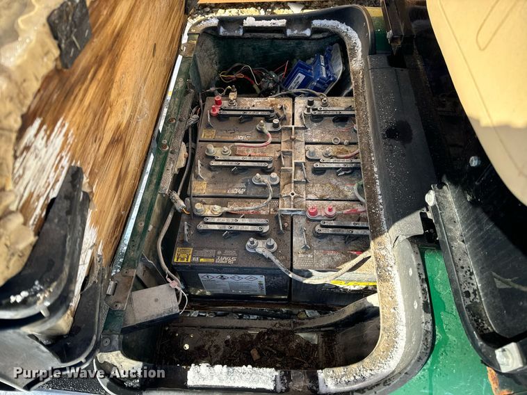 image for item EN5015 EZ-GO golf cart