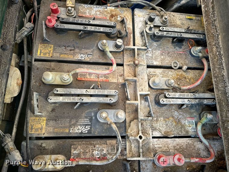 image for item EN5015 EZ-GO golf cart