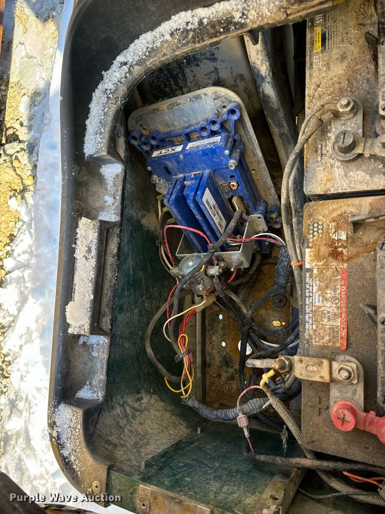 image for item EN5015 EZ-GO golf cart