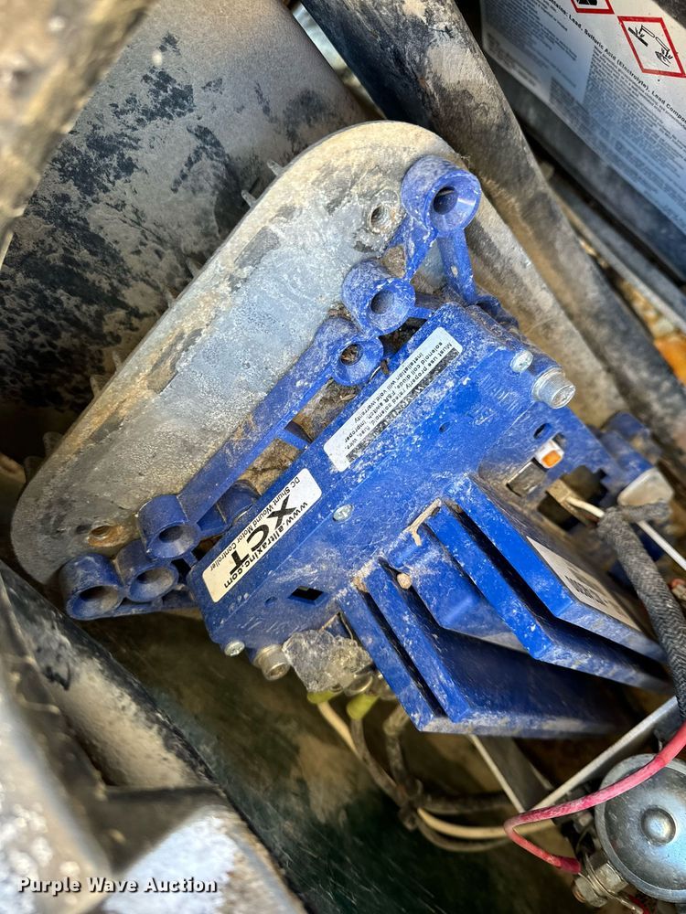 image for item EN5015 EZ-GO golf cart