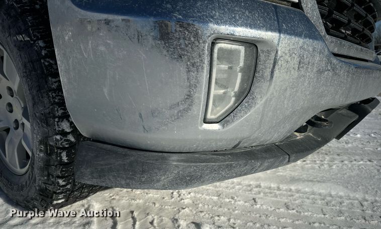 image for item EN5024 2017 Chevrolet Silverado 1500 Crew Cab pickup truck