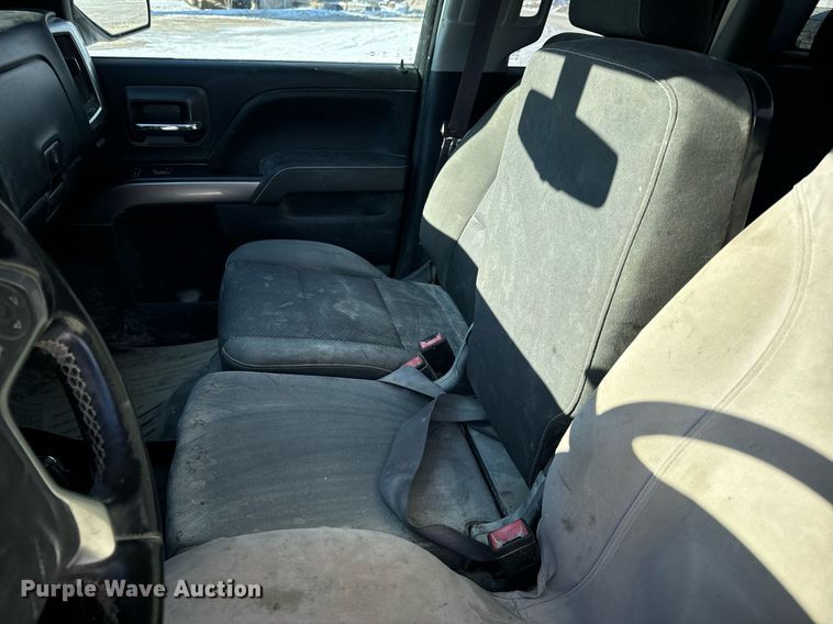 image for item EN5024 2017 Chevrolet Silverado 1500 Crew Cab pickup truck