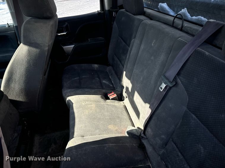 image for item EN5024 2017 Chevrolet Silverado 1500 Crew Cab pickup truck