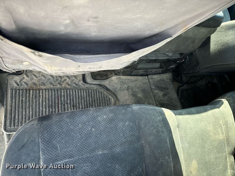 image for item EN5024 2017 Chevrolet Silverado 1500 Crew Cab pickup truck