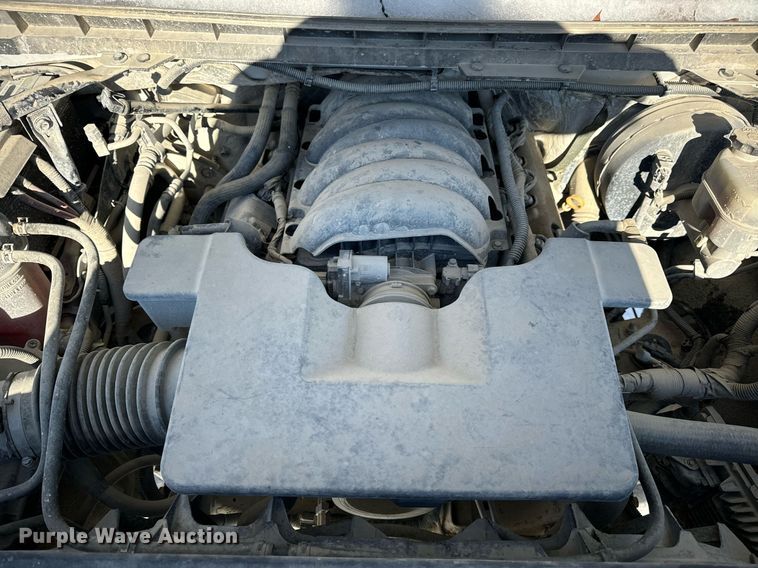 image for item EN5024 2017 Chevrolet Silverado 1500 Crew Cab pickup truck