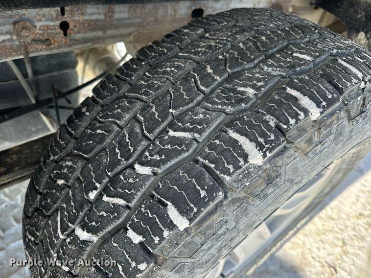 image for item EN5024 2017 Chevrolet Silverado 1500 Crew Cab pickup truck