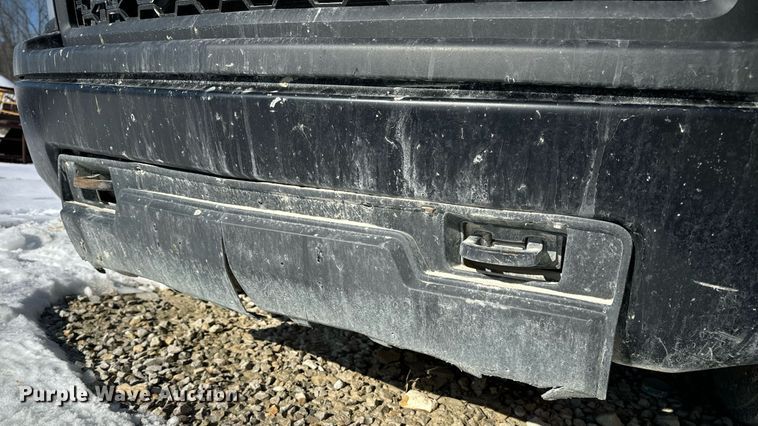 image for item EN5028 2015 Chevrolet Silverado 1500 pickup truck