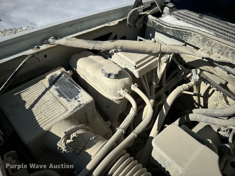 image for item EN5028 2015 Chevrolet Silverado 1500 pickup truck