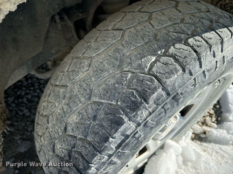 image for item EN5028 2015 Chevrolet Silverado 1500 pickup truck