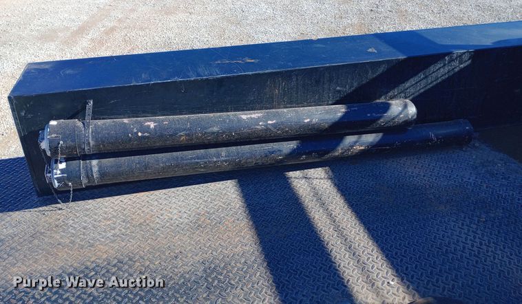 image for item EO0503 2014 Dodge Ram 5500HD flatbed truck