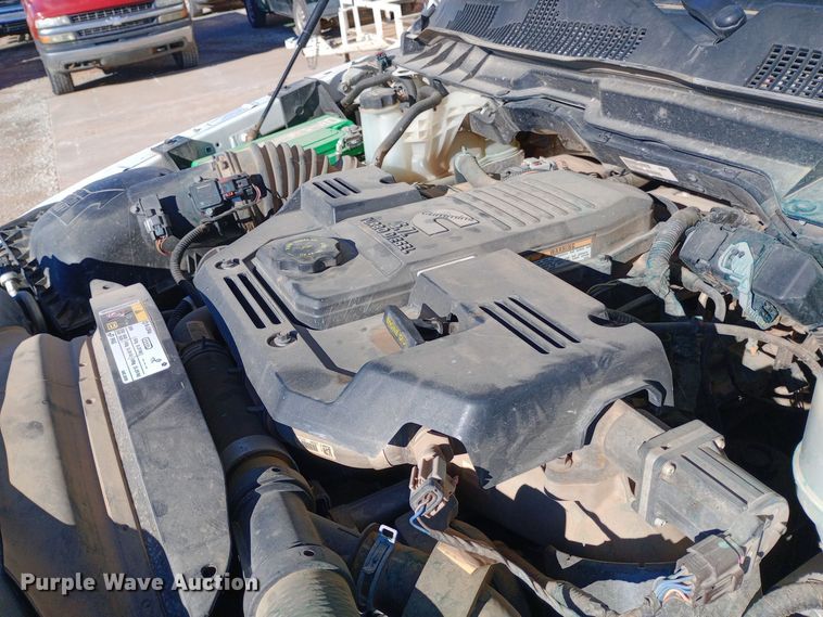 image for item EO0503 2014 Dodge Ram 5500HD flatbed truck