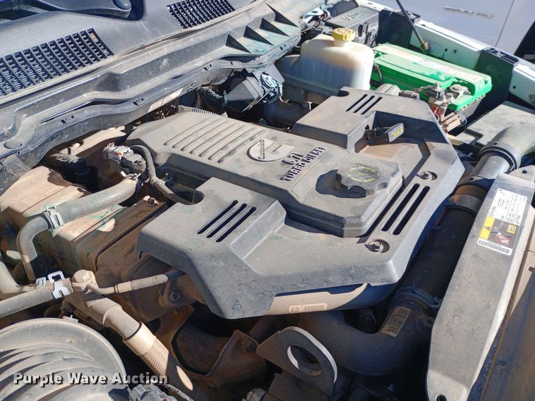 image for item EO0503 2014 Dodge Ram 5500HD flatbed truck