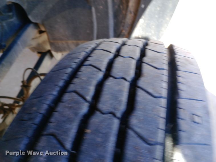 image for item EO0503 2014 Dodge Ram 5500HD flatbed truck