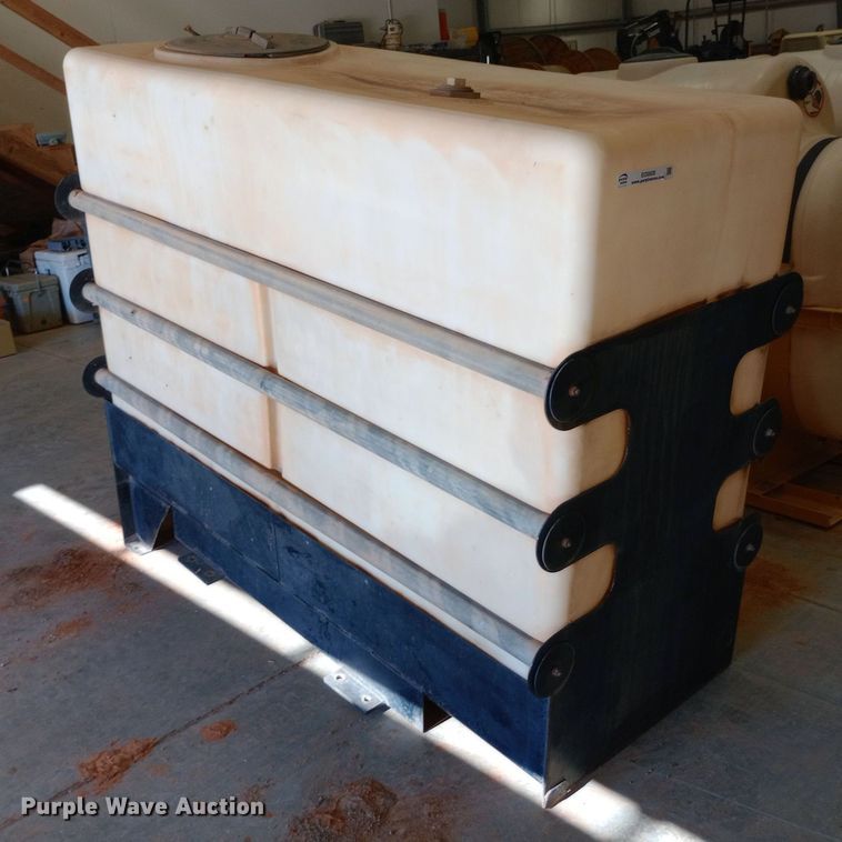 image for item EO0505 Tank