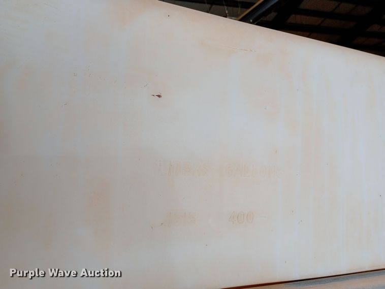 image for item EO0505 Tank