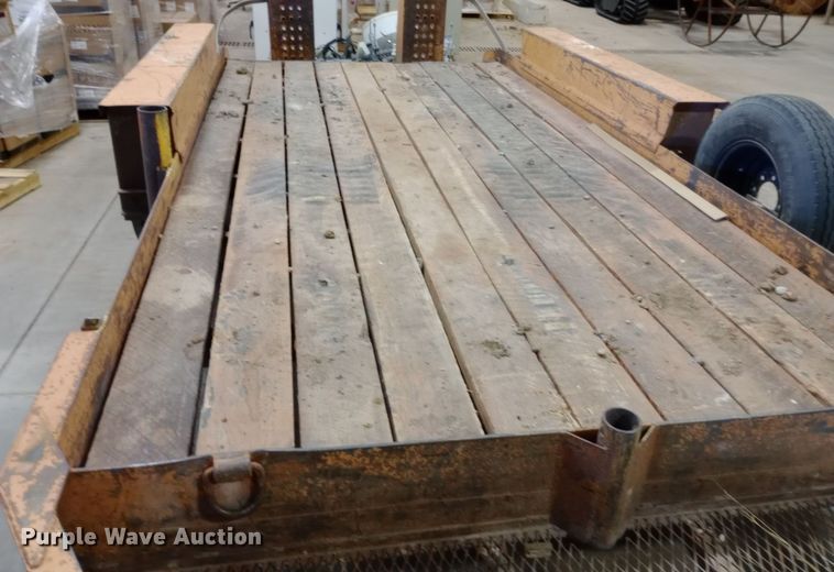 image for item EO0508 1996 Belshe equipment trailer