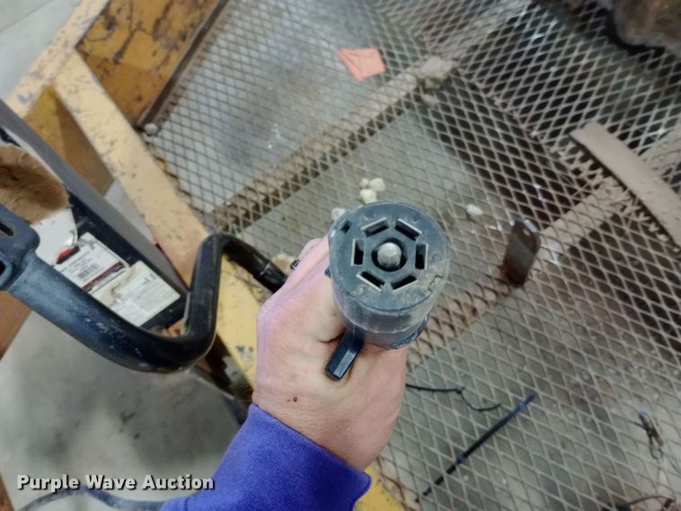 image for item EO0508 1996 Belshe equipment trailer