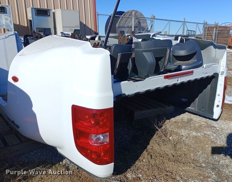 image for item EO0512 2013 Chevrolet Silverado 3500 pickup truck bed
