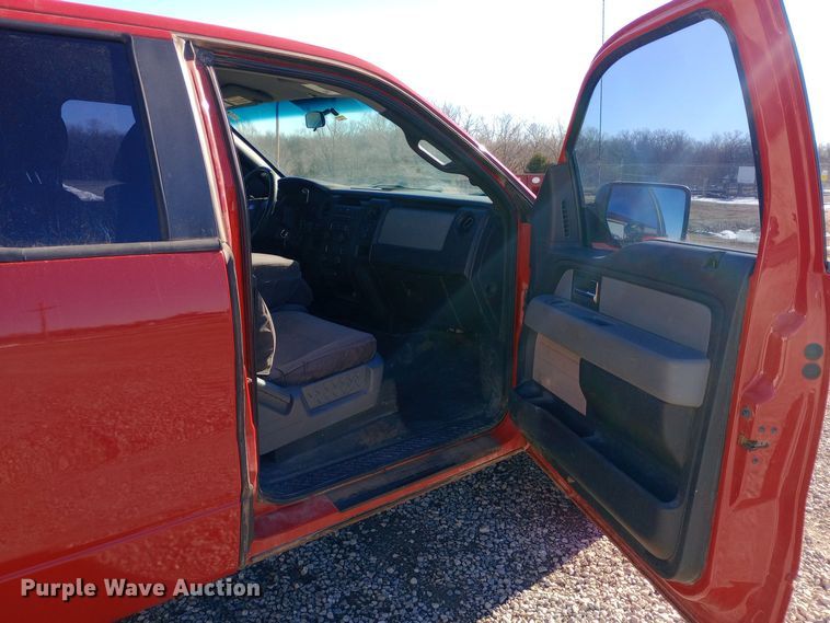 image for item EO0513 2013 Ford F150 SuperCab pickup truck