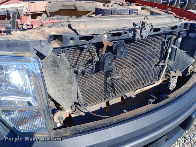 image for item EO0513 2013 Ford F150 SuperCab pickup truck