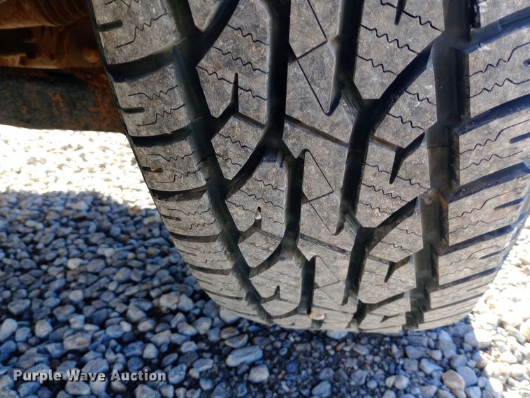 image for item EO0513 2013 Ford F150 SuperCab pickup truck