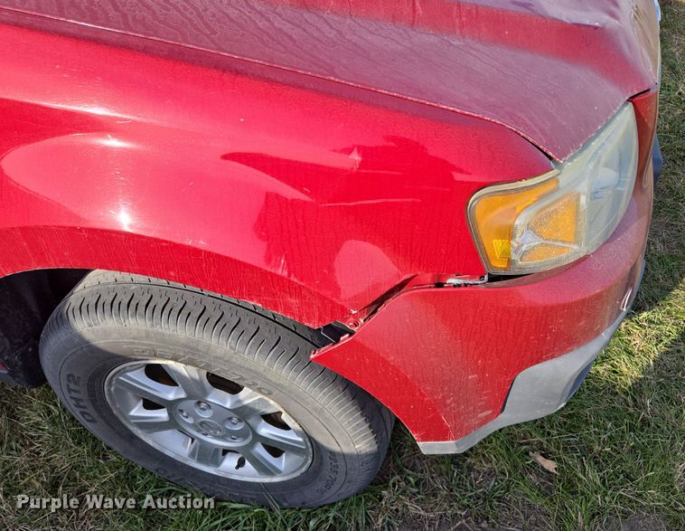 image for item EQ3843 2008 Mazda Tribute SUV