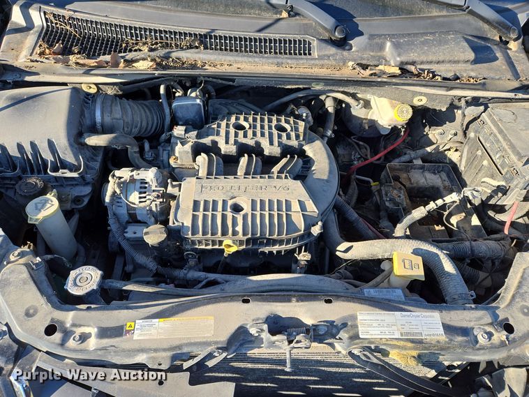 image for item EQ3884 2008 Chrysler Town & Country  van