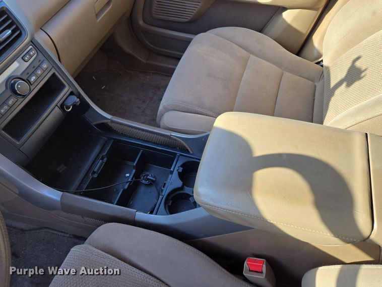 image for item EQ3888 2006 Honda  Pilot  SUV