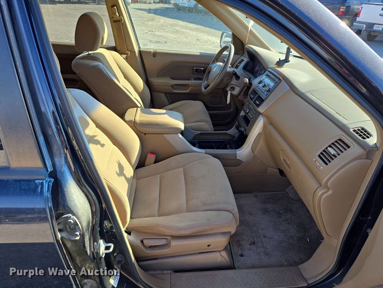 image for item EQ3888 2006 Honda  Pilot  SUV