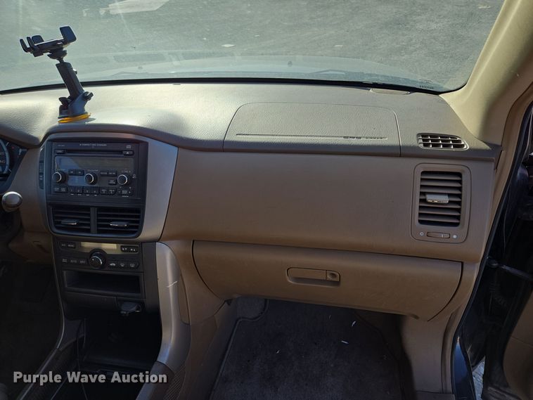 image for item EQ3888 2006 Honda  Pilot  SUV