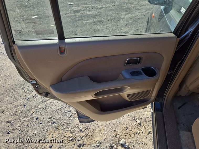 image for item EQ3888 2006 Honda  Pilot  SUV