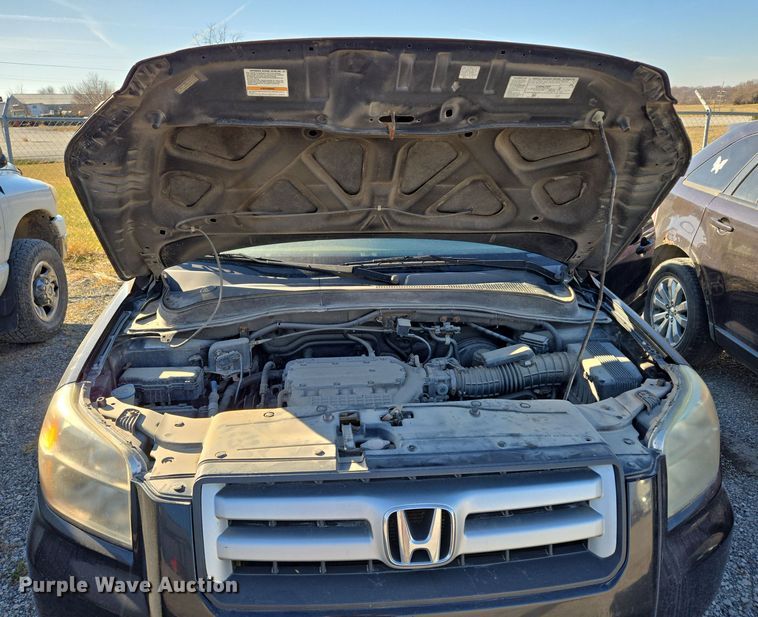 image for item EQ3888 2006 Honda  Pilot  SUV