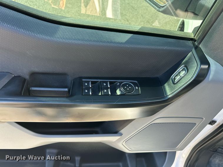 image for item ER4796 2021 Ford F150 SuperCrew pickup truck