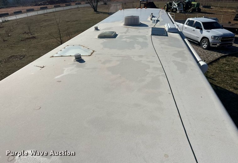 image for item ER4807 1995 Winnebago Vectra RV