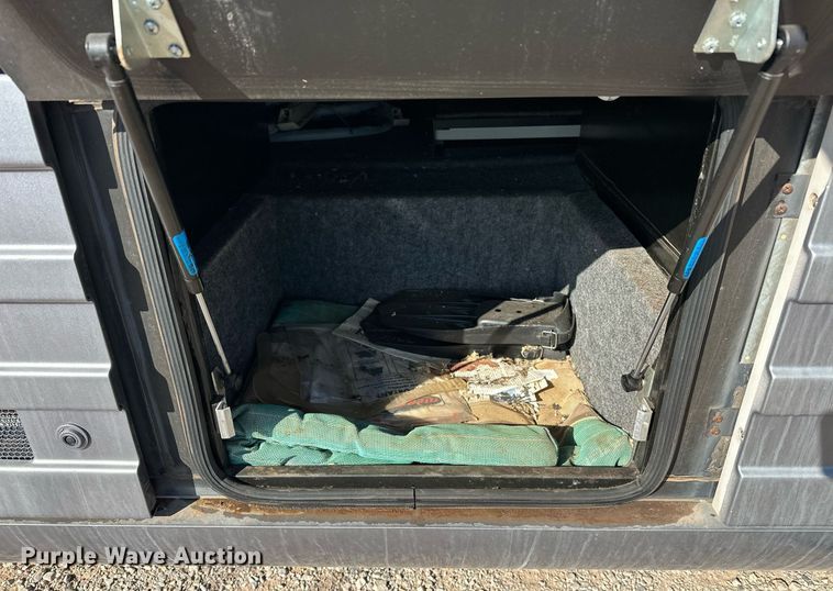 image for item ER4807 1995 Winnebago Vectra RV